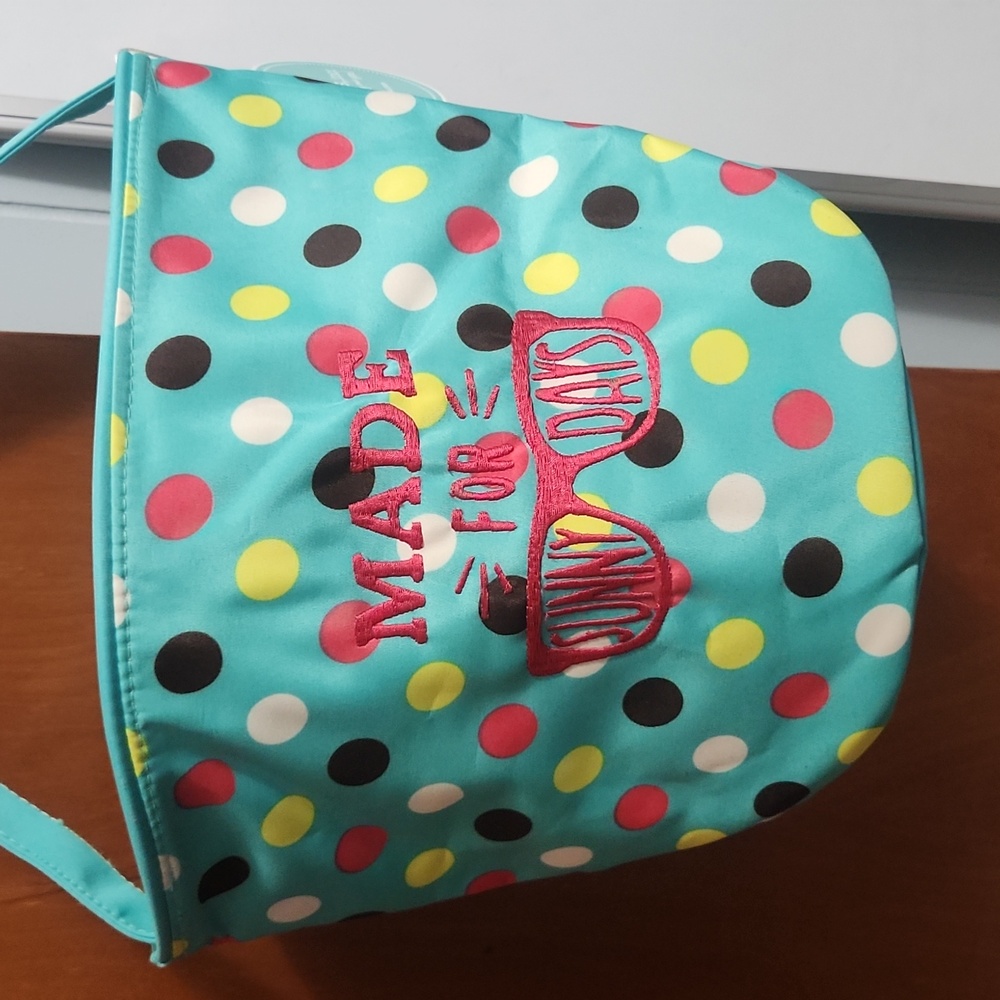 NWT "MADE FOR SUNNY DAYS" COOLER BAG/ TOTE🔷🔷🔷